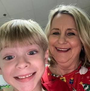 Meet your Posher, Jaynee